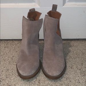 Steve Madden Leather Ankle boots Size 6